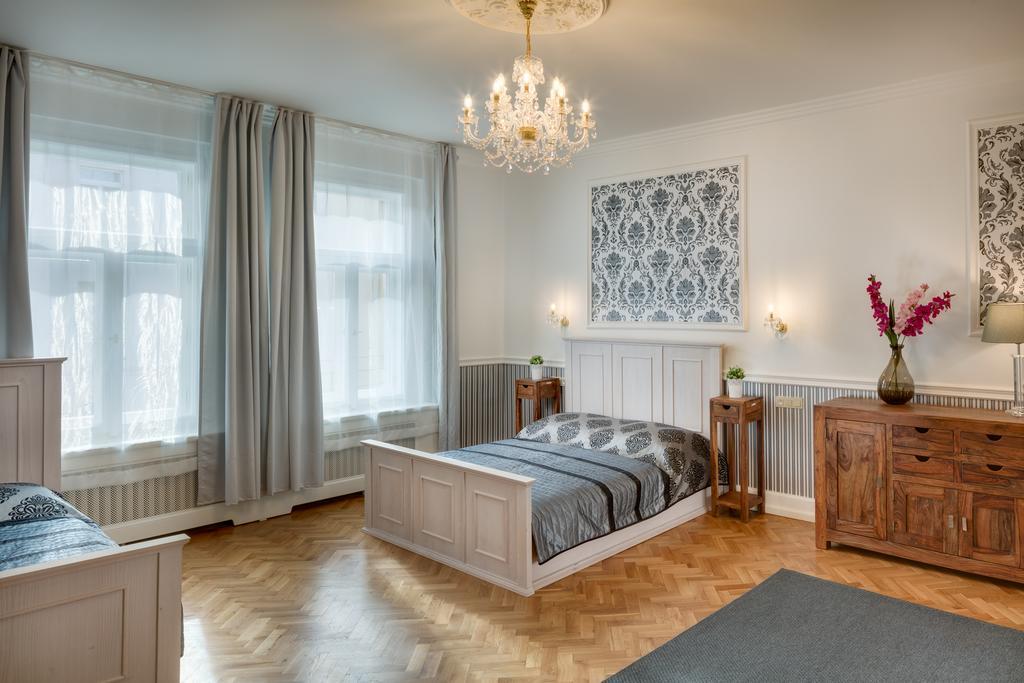 Veleslavinova - Old Town Apartment Prague Exterior photo